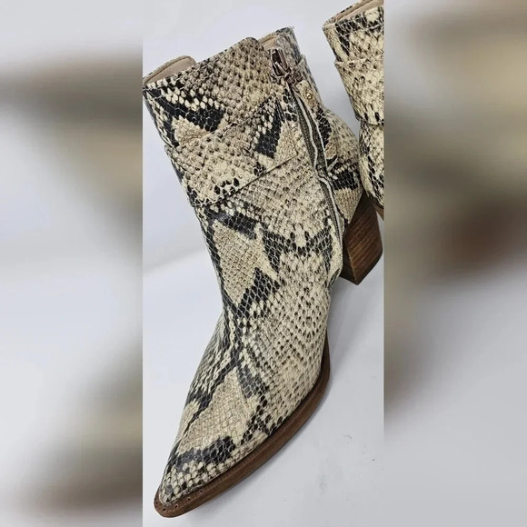 Sam Edelman Women's Leonia Block Heel Leather Snake Print Booties Size 6 - Picture 3 of 16